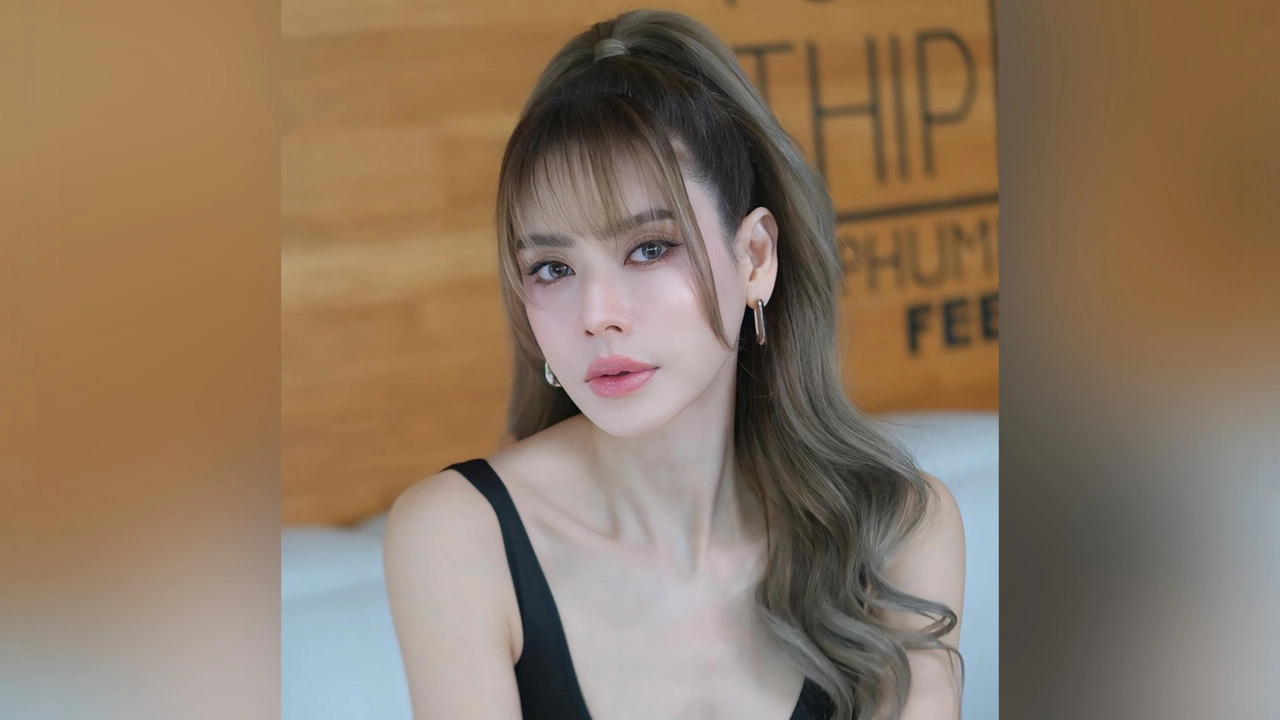เอ๋ พรทิพย์